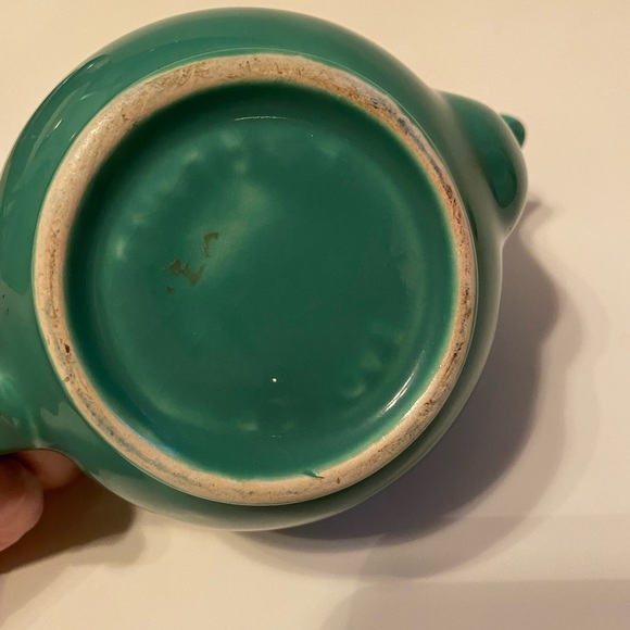 SOLD•Vintage• Small Green Teapot - Picture 6 of 7